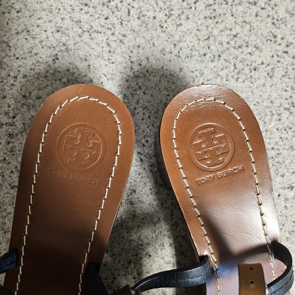 Tory Burch Black Miller Logo Thong Sandals - Picture 5 of 9